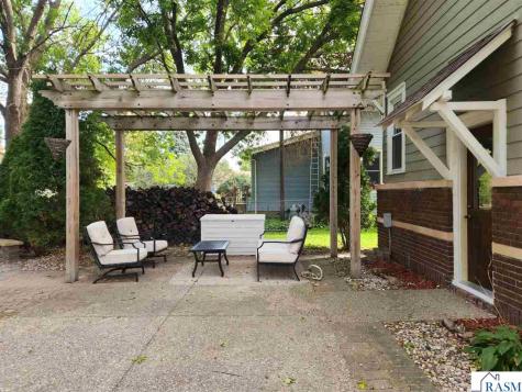 622 Nicollet Avenue North Mankato MN 56003