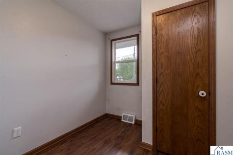 303 Broadway Street Hanska MN 56041