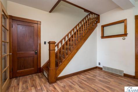 303 Broadway Street Hanska MN 56041