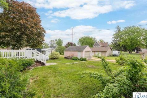 303 Broadway Street Hanska MN 56041