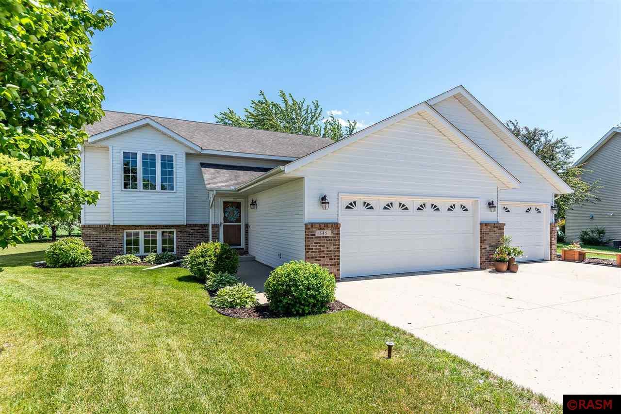 545 Grayhawk Drive Mankato MN 56001