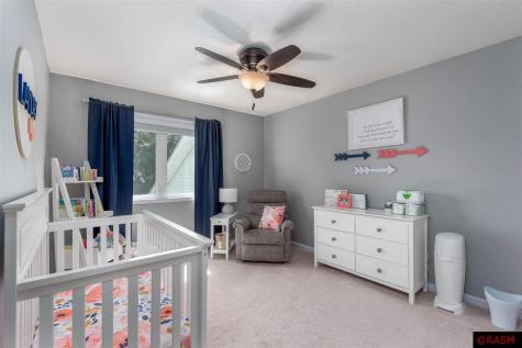 545 Grayhawk Drive Mankato MN 56001