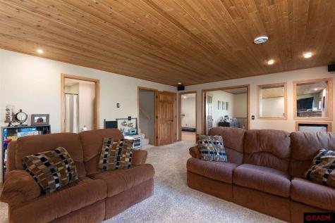 545 Grayhawk Drive Mankato MN 56001
