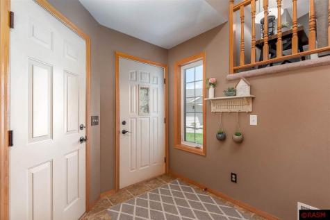 545 Grayhawk Drive Mankato MN 56001