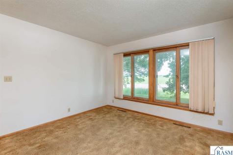 100 4th Street Cleveland MN 56017
