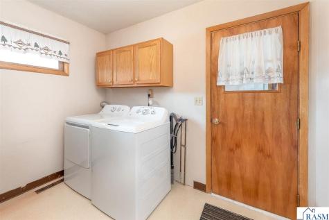 100 4th Street Cleveland MN 56017