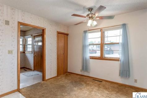 100 4th Street Cleveland MN 56017