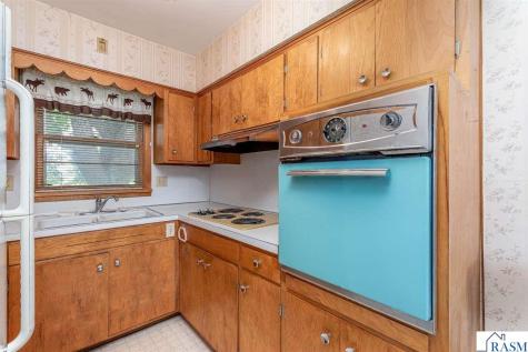 100 4th Street Cleveland MN 56017