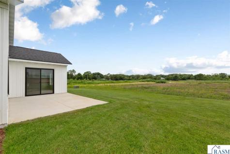 541 Smith Street Kasota MN 56050
