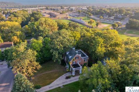 601 Baker Avenue Mankato MN 56001