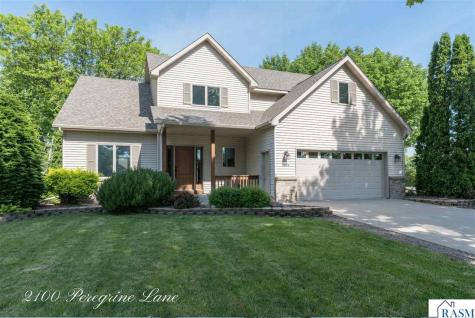 2100 Peregrine Lane North Mankato MN 56003