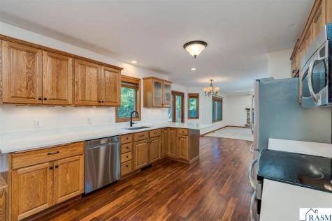 2100 Peregrine Lane North Mankato MN 56003