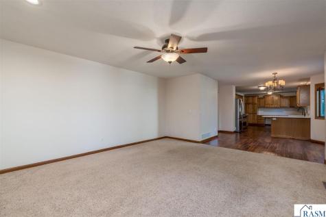 2100 Peregrine Lane North Mankato MN 56003