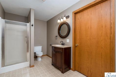 2100 Peregrine Lane North Mankato MN 56003