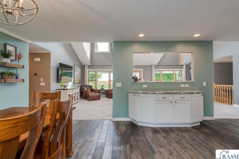 18500 510th Avenue Lake Crystal MN 56055