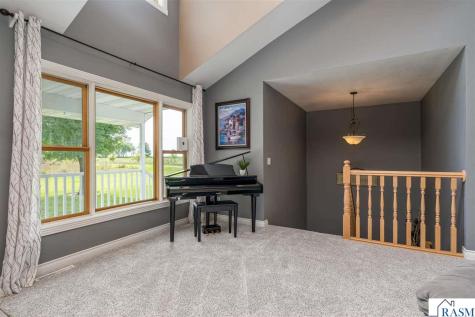 18500 510th Avenue Lake Crystal MN 56055