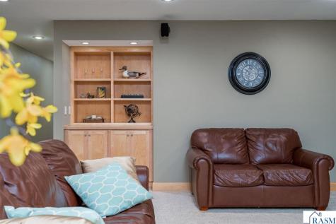 18500 510th Avenue Lake Crystal MN 56055