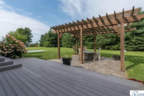 18500 510th Avenue Lake Crystal MN 56055