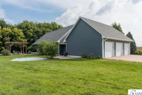 18500 510th Avenue Lake Crystal MN 56055