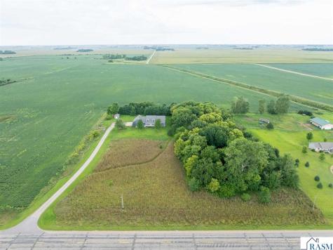 18500 510th Avenue Lake Crystal MN 56055