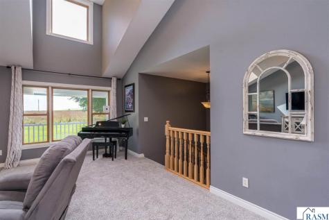18500 510th Avenue Lake Crystal MN 56055