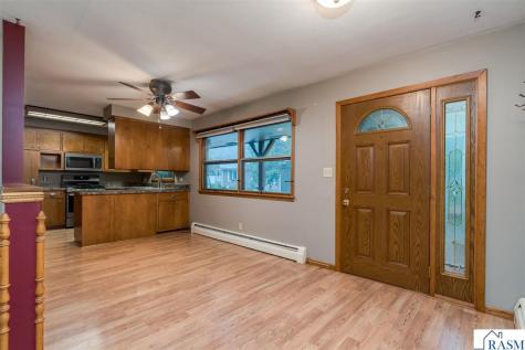 308 Viking Drive Mankato MN 56001