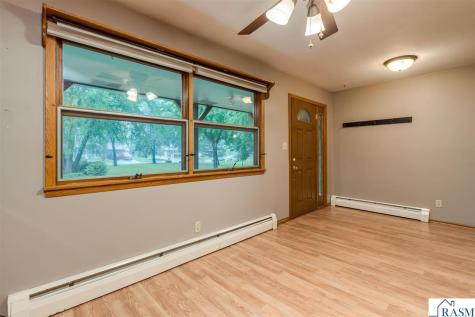 308 Viking Drive Mankato MN 56001