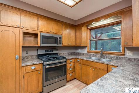 308 Viking Drive Mankato MN 56001