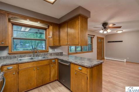 308 Viking Drive Mankato MN 56001
