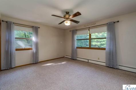 308 Viking Drive Mankato MN 56001
