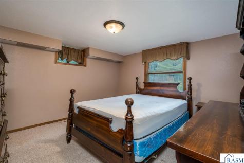 308 Viking Drive Mankato MN 56001