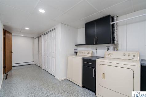 308 Viking Drive Mankato MN 56001