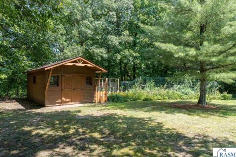 308 Viking Drive Mankato MN 56001