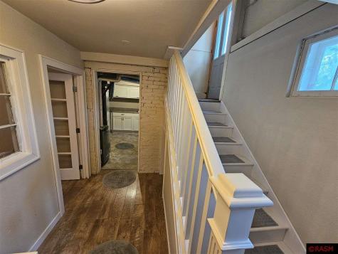 1121 S Minnesota Street New Ulm MN 56073