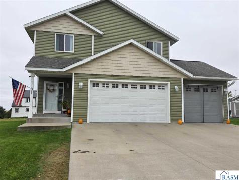 1101 E Main Street Cleveland MN 56017