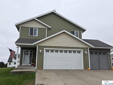 1101 E Main Street Cleveland MN 56017