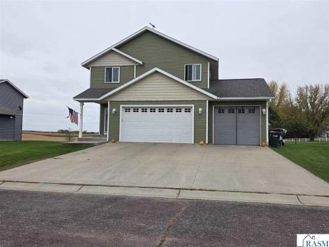 1101 E Main Street Cleveland MN 56017