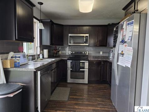 1101 E Main Street Cleveland MN 56017