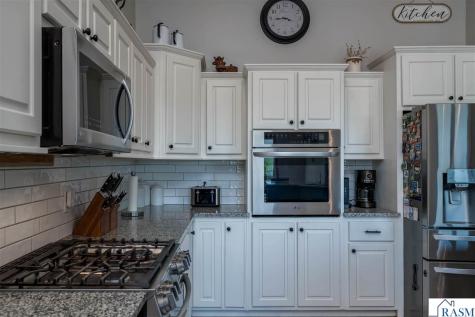 301 NW 7th Street New Richland MN 56072
