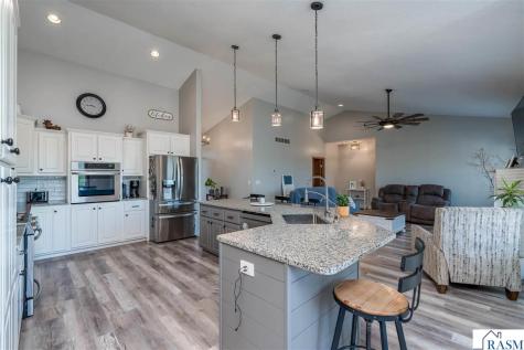 301 NW 7th Street New Richland MN 56072