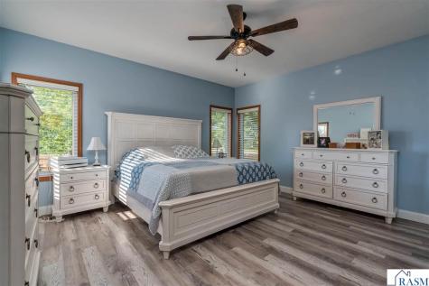 301 NW 7th Street New Richland MN 56072