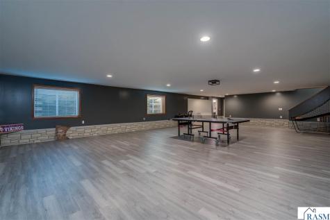 301 NW 7th Street New Richland MN 56072