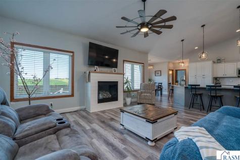 301 NW 7th Street New Richland MN 56072