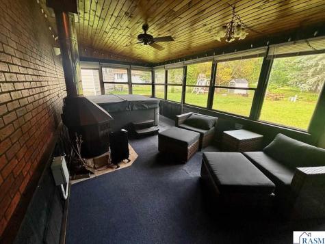 1029 Willow Drive St. Peter MN 56082