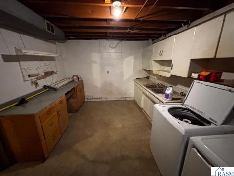 1029 Willow Drive St. Peter MN 56082