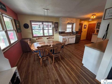 1029 Willow Drive St. Peter MN 56082