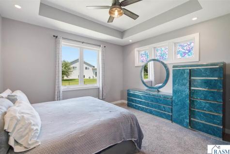 820 Fieldcrest Drive Mankato MN 56001
