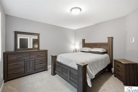 820 Fieldcrest Drive Mankato MN 56001