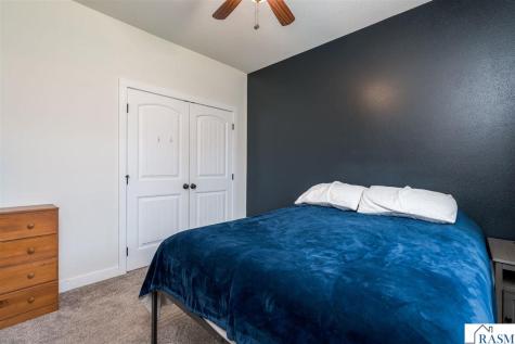 2232 Coventry Lane North Mankato MN 56003