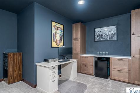 2232 Coventry Lane North Mankato MN 56003